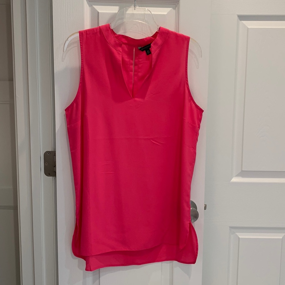 Banana Republic Sleeveless Top